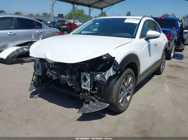 3MVDMBCM4RM714884 2024 MAZDA CX-30 - Image 2