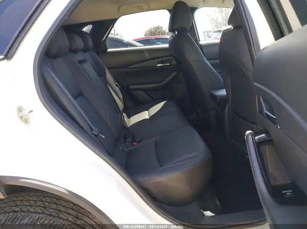 3MVDMBCM4RM714884 2024 MAZDA CX-30 - Image 8