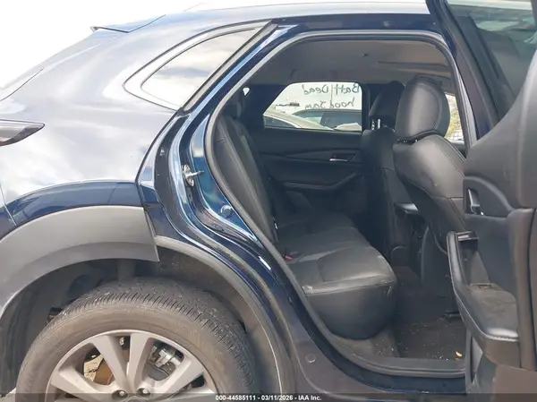 3MVDMBCM4SM770040 2025 MAZDA CX-30 - Image 8