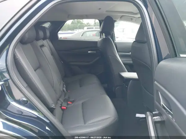 3MVDMBCM4SM793706 2025 MAZDA CX-30 - Image 8