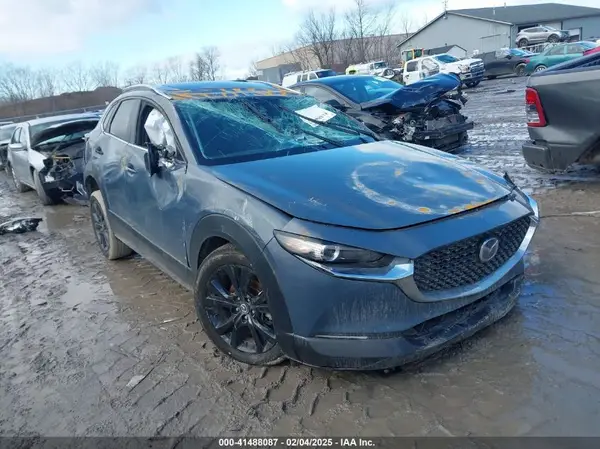 3MVDMBCM5PM560926 2023 MAZDA CX-30 - Image 1