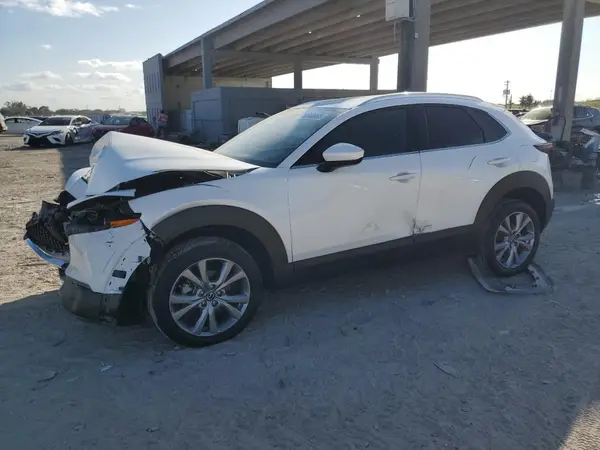 3MVDMBCM5PM562739 2023 MAZDA CX-30 - Image 1