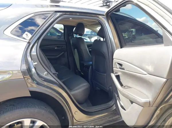 3MVDMBCM5RM712075 2024 MAZDA CX-30 - Image 8