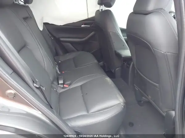 3MVDMBCM5SM750864 2025 MAZDA CX-30 - Image 8