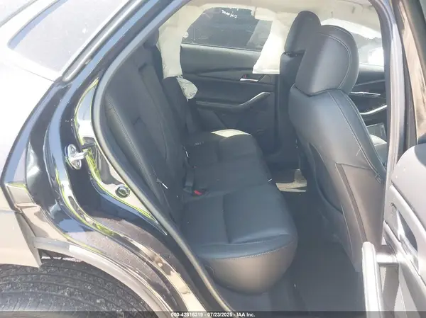 3MVDMBCM5SM769740 2025 MAZDA CX-30 - Image 8