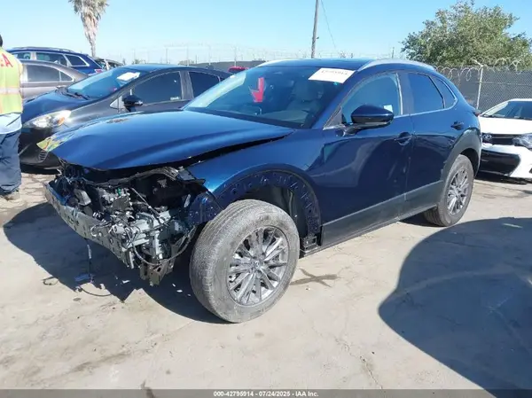 3MVDMBCM5SM791642 2025 MAZDA CX-30 - Image 2