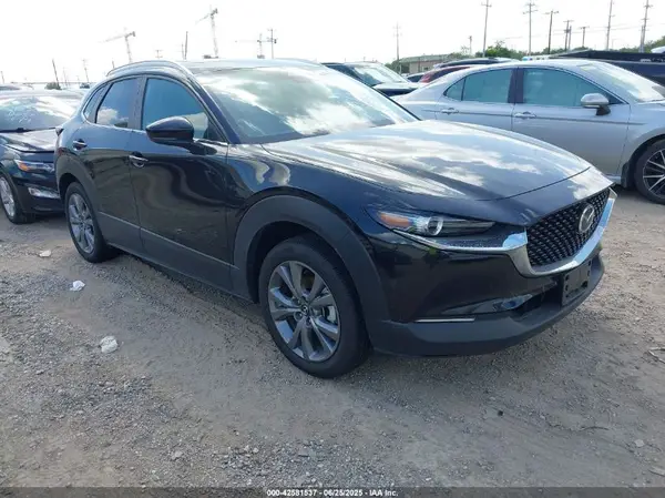 3MVDMBCM5SM812988 2025 MAZDA CX-30 - Image 1