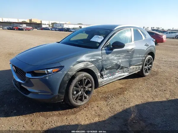3MVDMBCM5SM818144 2025 MAZDA CX-30 - Image 2
