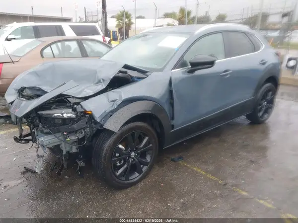 3MVDMBCM5SM840242 2025 MAZDA CX-30 - Image 2