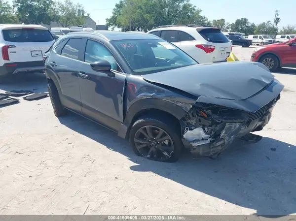 3MVDMBCM6RM614849 2024 MAZDA CX-30 - Image 1