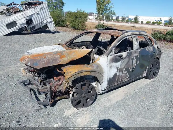 3MVDMBCM6RM632039 2024 MAZDA CX-30 - Image 2