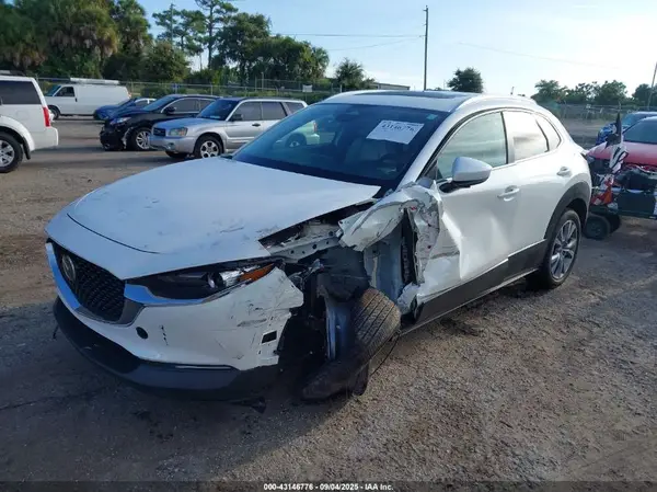 3MVDMBCM6RM702915 2024 MAZDA CX-30 - Image 2