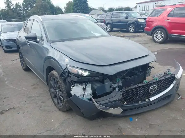 3MVDMBCM6SM766183 2025 MAZDA CX-30 - Image 1