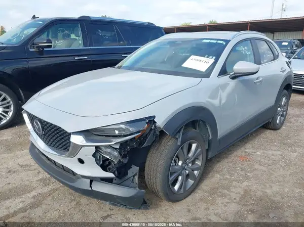 3MVDMBCM6SM771710 2025 MAZDA CX-30 - Image 2
