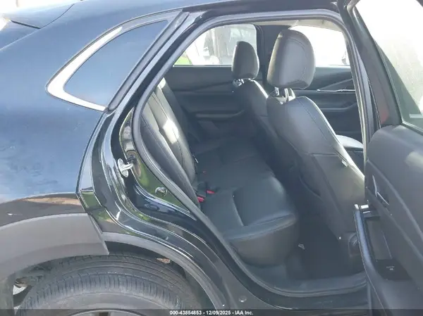 3MVDMBCM6SM776115 2025 MAZDA CX-30 - Image 8