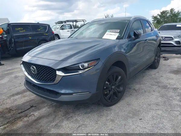 3MVDMBCM6SM776955 2025 MAZDA CX-30 - Image 2