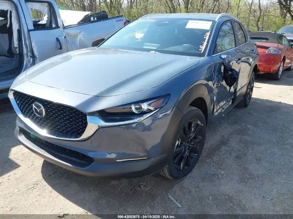 3MVDMBCM6SM800316 2025 MAZDA CX-30 - Image 2