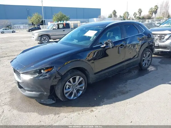 3MVDMBCM6SM815625 2025 MAZDA CX-30 - Image 2