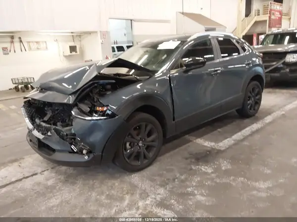 3MVDMBCM7RM635161 2024 MAZDA CX-30 - Image 2