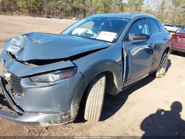 3MVDMBCM7RM683114 2024 MAZDA CX-30 - Image 2