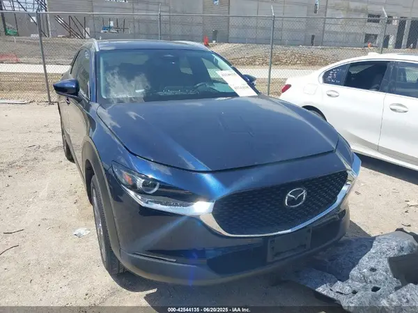 3MVDMBCM7SM754527 2025 MAZDA CX-30 - Image 1