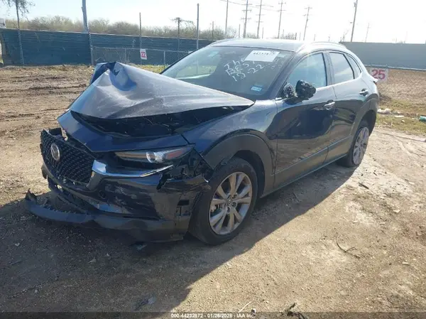 3MVDMBCM7SM775023 2025 MAZDA CX-30 - Image 2
