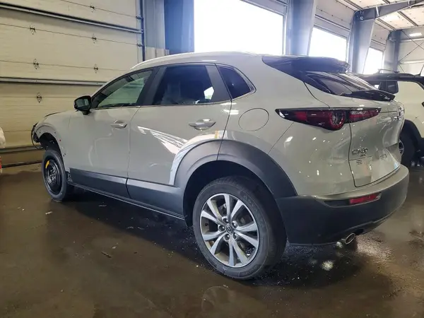 3MVDMBCM7SM777631 2025 MAZDA CX-30 - Image 2