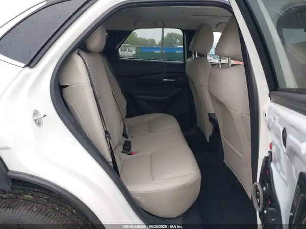 3MVDMBCM7SM798186 2025 MAZDA CX-30 - Image 8