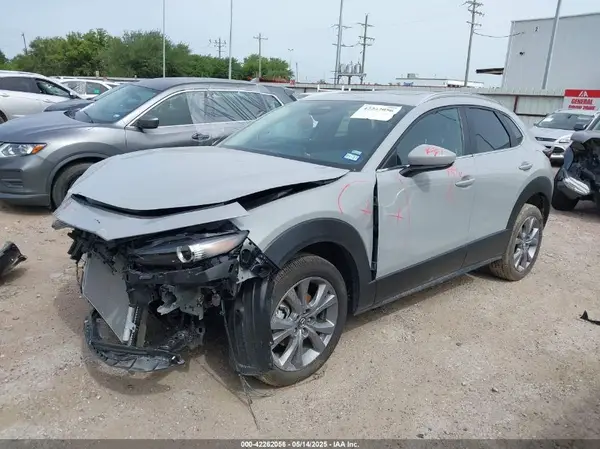 3MVDMBCM7SM801412 2025 MAZDA CX-30 - Image 2