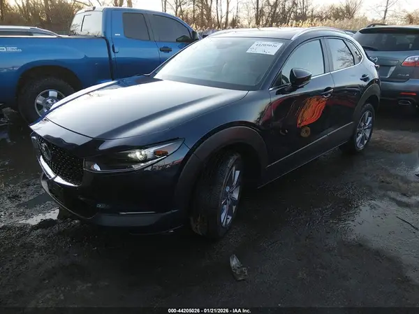 3MVDMBCM7SM818677 2025 MAZDA CX-30 - Image 2