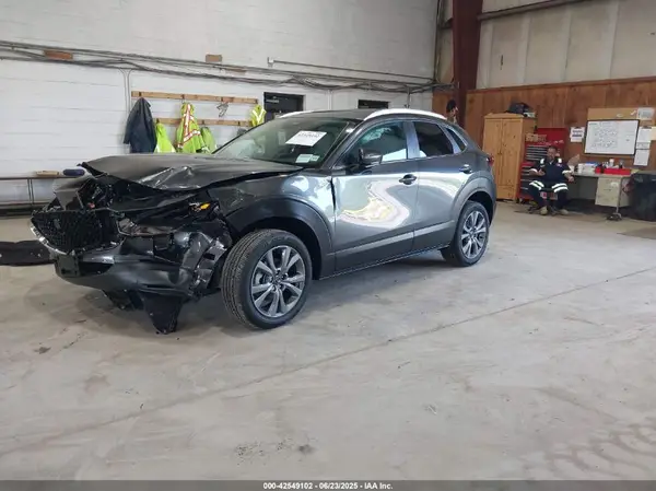 3MVDMBCM7SM821899 2025 MAZDA CX-30 - Image 2