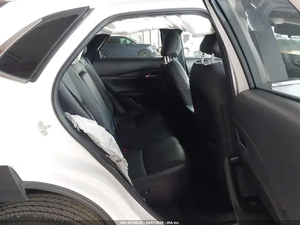 3MVDMBCM7SM830554 2025 MAZDA CX-30 - Image 8