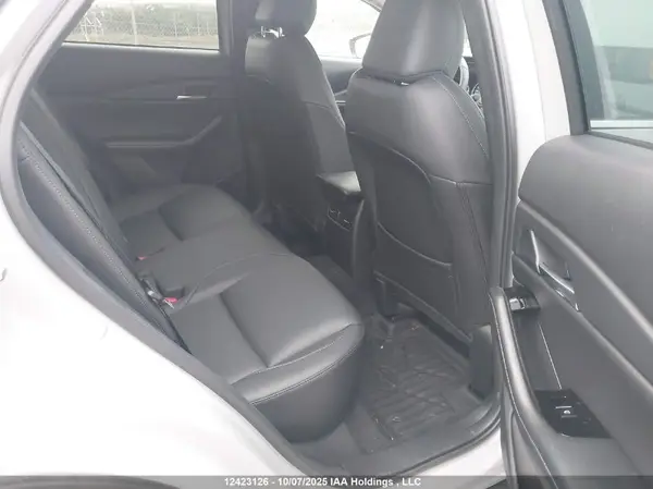 3MVDMBCM7SM859097 2025 MAZDA CX-30 - Image 8