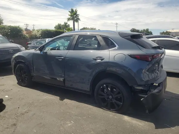 3MVDMBCM8RM604422 2024 MAZDA CX-30 - Image 2