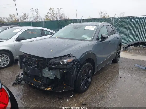 3MVDMBCM8RM607417 2024 MAZDA CX-30 - Image 2