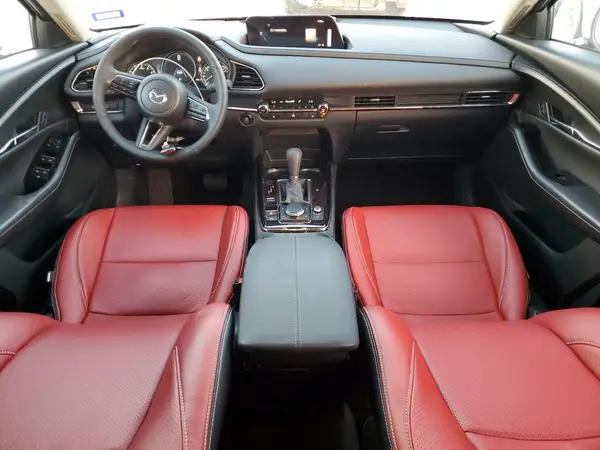 3MVDMBCM8RM718565 2024 MAZDA CX-30 - Image 8