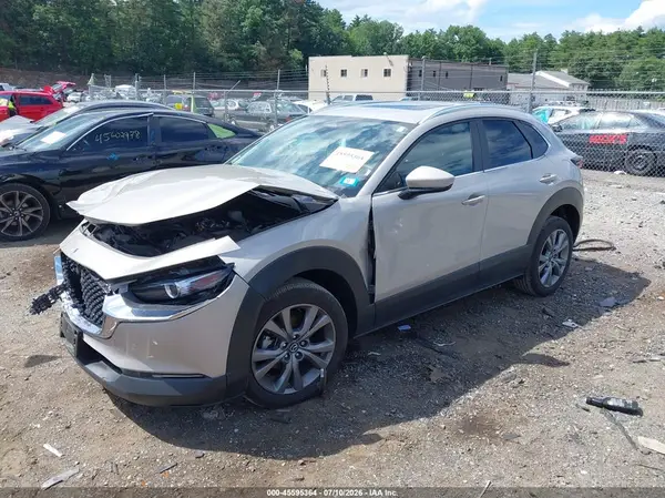 3MVDMBCM8RM720493 2024 MAZDA CX-30 - Image 2