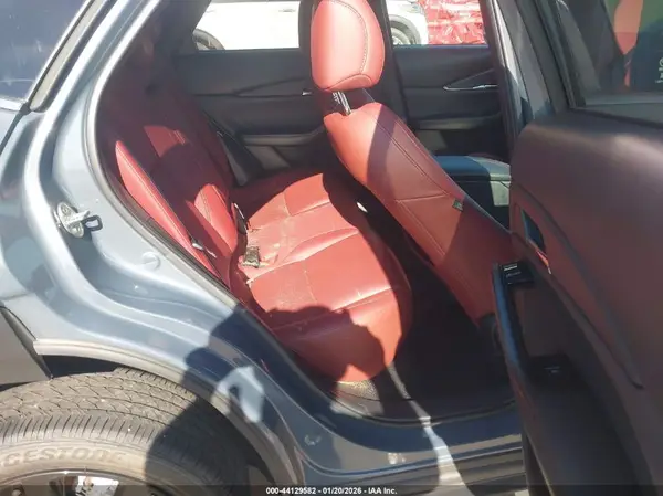 3MVDMBCM8SM779890 2025 MAZDA CX-30 - Image 8