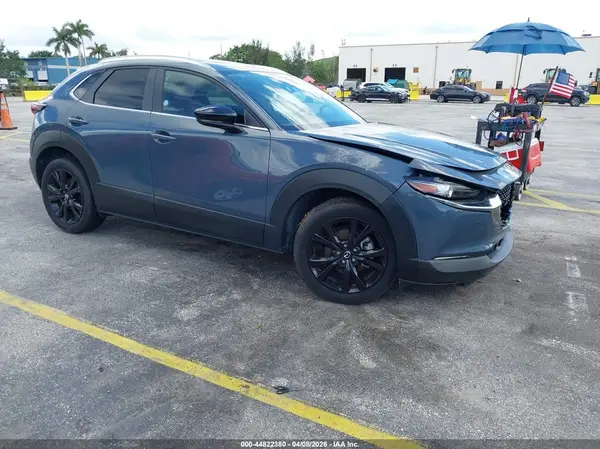 3MVDMBCM8SM780814 2025 MAZDA CX-30 - Image 1