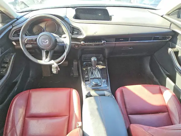 3MVDMBCM8SM781123 2025 MAZDA CX-30 - Image 8