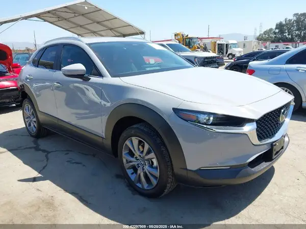3MVDMBCM8SM830272 2025 MAZDA CX-30 - Image 1