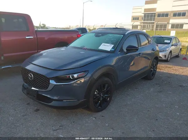 3MVDMBCM8SM837058 2025 MAZDA CX-30 - Image 2