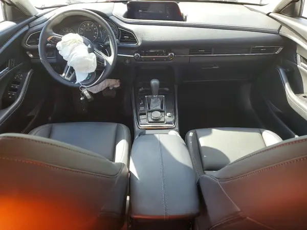 3MVDMBCM8SM844284 2025 MAZDA CX-30 - Image 8