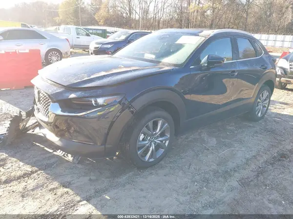 3MVDMBCM8SM849551 2025 MAZDA CX-30 - Image 2