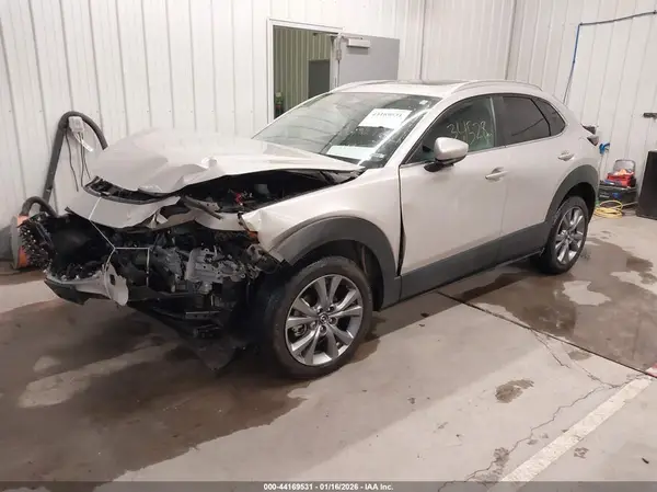 3MVDMBCM9RM647795 2024 MAZDA CX-30 - Image 2