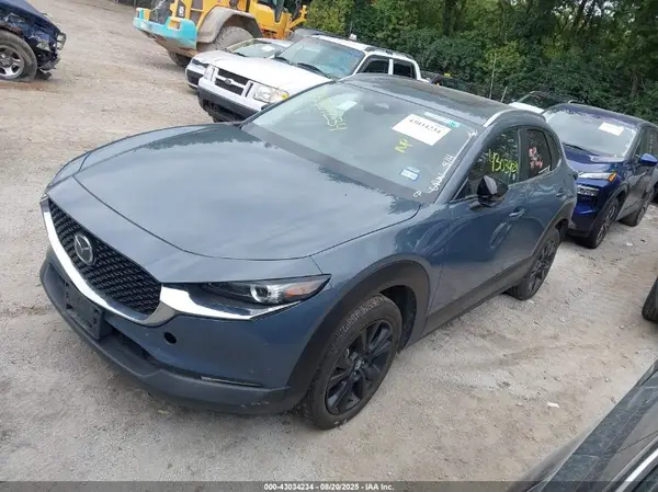 3MVDMBCM9RM651815 2024 MAZDA CX-30 - Image 2