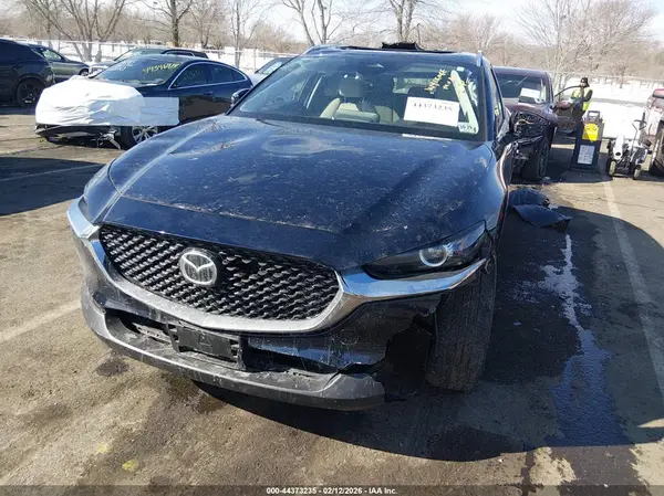 3MVDMBCM9RM676844 2024 MAZDA CX-30 - Image 2