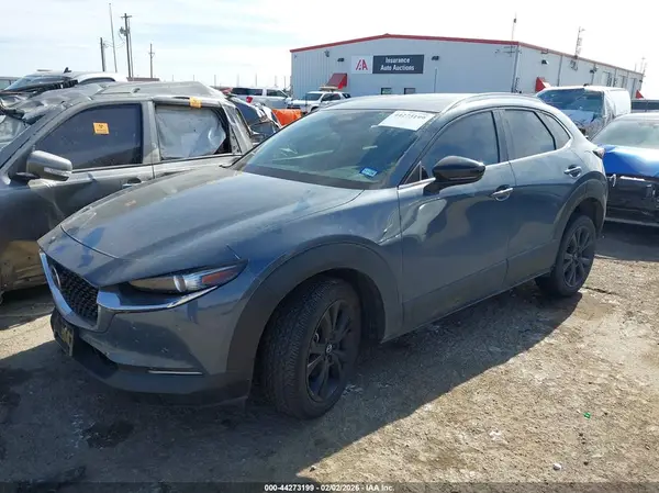 3MVDMBCM9RM688945 2024 MAZDA CX-30 - Image 2