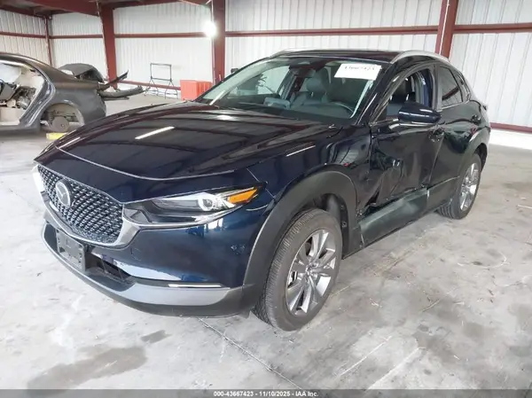 3MVDMBCM9SM791563 2025 MAZDA CX-30 - Image 2