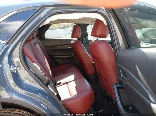 3MVDMBCM9SM819216 2025 MAZDA CX-30 - Image 8